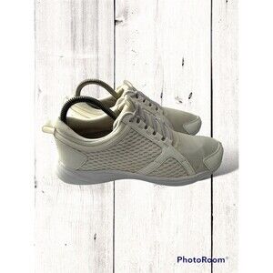 Vionic Ingrid Sneakers, Women's Size 7 White EUC Lace Up Shoes